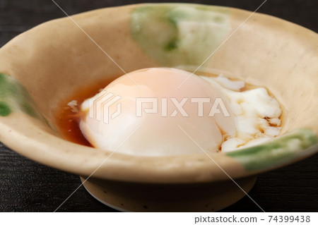 Hot spring egg 74399438