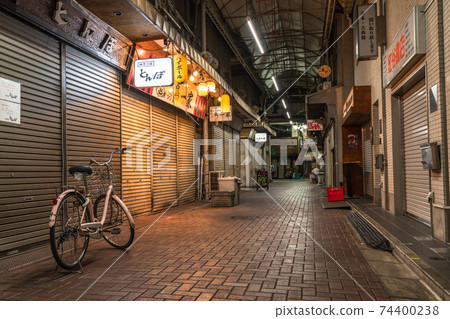 《Tokyo》 Akabane bar in Corona, short-time business under a state of emergency 74400238
