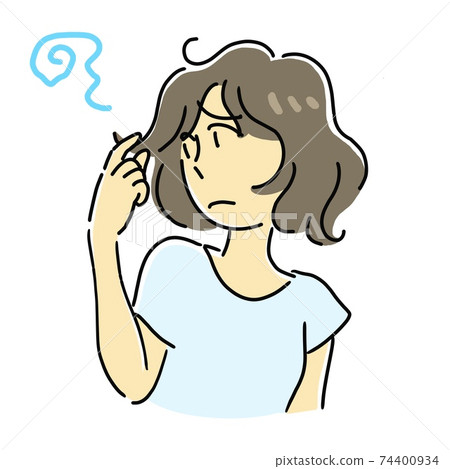 一個患有自然燙髮和捲髮的女人 74400934