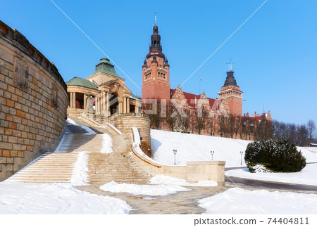 Chrobry Embankment, previously known as Haken Terrace in winter, Szczecin, Poland. Chrobry Embankment, previously known as Haken Terrace in winter, Szczecin, Poland. 74404811