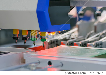 Process of selective soldering components to printed circuit boards at factory 74407614