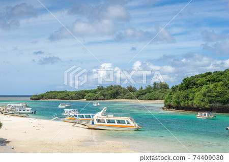 Kabira Bay with a spectacular view of Ishigaki Island 74409080