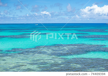 Sea of Hateruma Island Sea of Hateruma Island 74409394