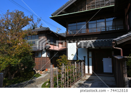 Handa Canal neighborhood in winter, former Nakano Hanroku Residence, warehouse town Handa Canal neighborhood in winter, former Nakano Hanroku Residence, warehouse town 74412818