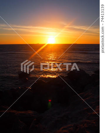 Sunset at Cottesloe Beach in Perth Sunset at Cottesloe Beach in Perth 74413139
