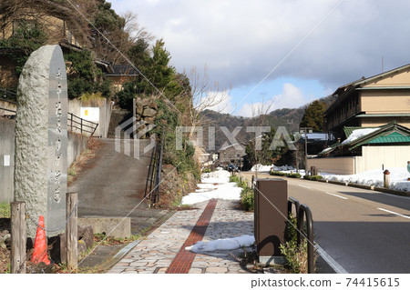 Yamanaka Onsen Yuge Kaido (Kaga City, Ishikawa Prefecture) 74415615