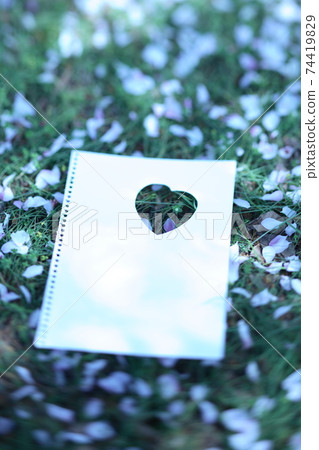 Hearts, messages of love 74419829