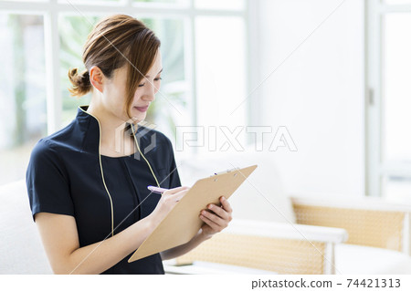 Aestheticians Aestheticians 74421313