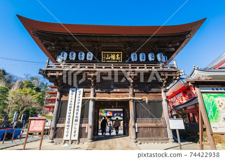 Tokyo Takahata Fudoson Kongoji Temple Niomon 74422938