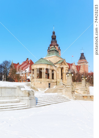 Chrobry Embankment (Haken Terrace) in winter, Szczecin, Poland. 74428283