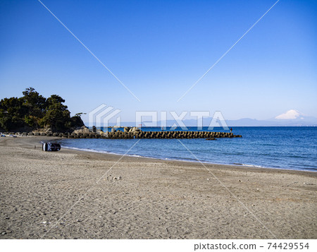 Winter in Hayama Town, Zushi City, Shonan Miura Peninsula Winter in Hayama Town, Zushi City, Shonan Miura Peninsula 74429554