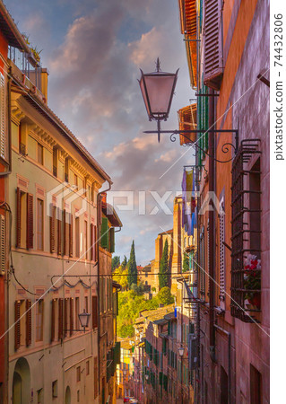 Houses of old town Siena, Tuscany, Italy Houses of old town Siena, Tuscany, Italy 74432806