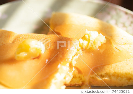 Served pancakes Served pancakes 74435021