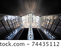 手扶梯 74435112