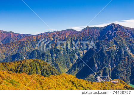 View from Daikanbo, Tateyama Kurobe Alpine Route in Autumn 74438797