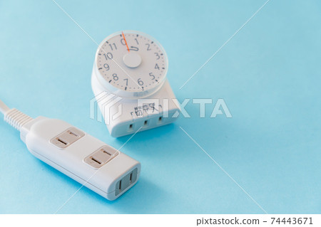 Preventing forgetting to turn off timer home appliances Elderly households home appliances without a timer Preventing forgetting to turn off timer home appliances Elderly households home appliances without a timer 74443671
