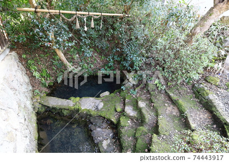 Akaiiwa Shrine Shimizui Akaiiwa Shrine Shimizui 74443917