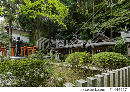 One word main shrine Setsumatsusha Gose City, Nara Prefecture 74444317