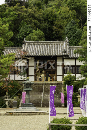 大阪府南河內郡太師町榮福寺天王殿 74444955