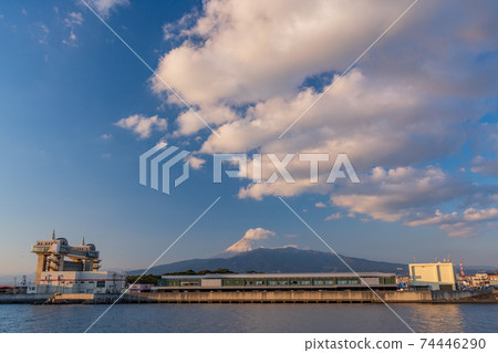 (Shizuoka Prefecture) Numazu fish market, byuo, Mt. Fuji evening view from my entrance 74446290