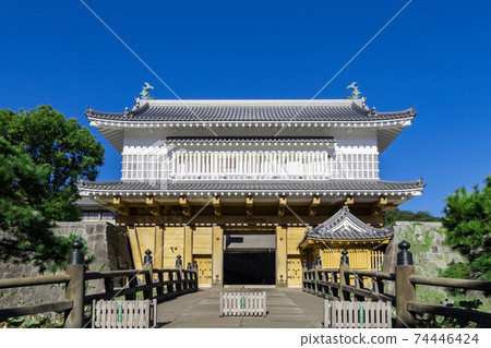 鹿兒島縣鹿兒島市鶴丸城堡遺址五郎門 74446424
