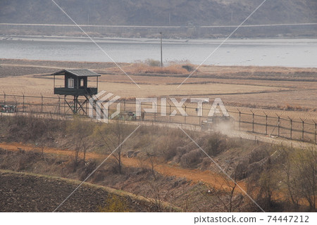 Imjingak。Pyeonghwanuri公園。38號線。非軍事區 Imjingak。Pyeonghwanuri公園。38號線。非軍事區 74447212