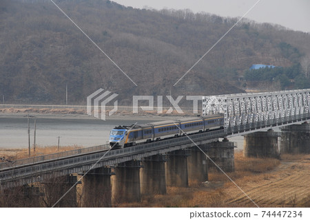 Imjingak. Pyeonghwanuri Park. 38th line. Demilitarized zone 74447234