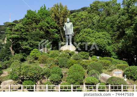 Three Great Nobles of the Meiji Restoration, Saigo Takamori Statue, Kagoshima City, Kagoshima Prefecture Three Great Nobles of the Meiji Restoration, Saigo Takamori Statue, Kagoshima City, Kagoshima Prefecture 74447589