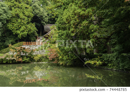 奈良縣高瀨市高賀神社本館 奈良縣高瀨市高賀神社本館 74448785