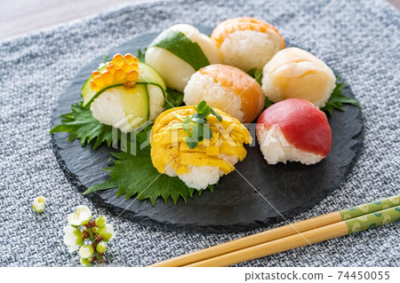 Temari sushi Temari sushi 74450055