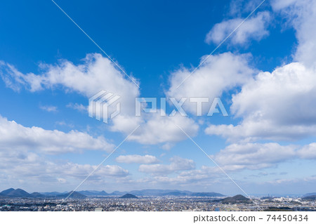 冬季的天空景觀(香川縣高松市三木町) 冬季的天空景觀(香川縣高松市三木町) 74450434