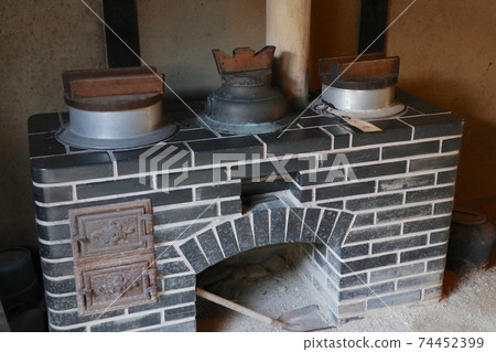 老卡馬多的形象 74452399