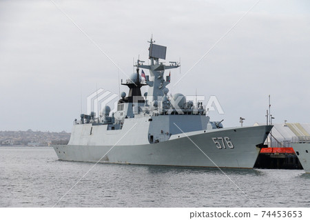 中國海軍護衛艦停泊在美國加利福尼亞州聖地亞哥灣 74453653