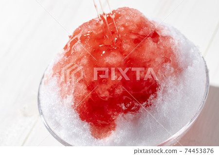 Fluffy shaved ice whiteboard background Fluffy shaved ice whiteboard background 74453876