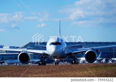 飛機 客用飛機 跑道 74454222