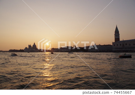 Sunset of Venice Sunset of Venice 74455667