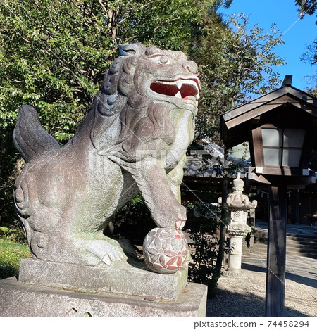 Shrine dog Shrine dog 74458294