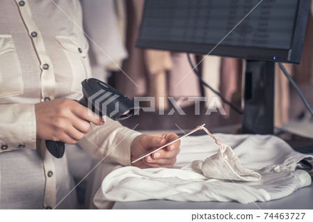Paper with word break up on a floor with withered flowers. Heart broken. Divorce Paper with word break up on a floor with withered flowers. Heart broken. Divorce 74463727