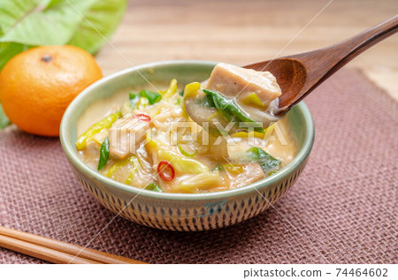 炒雞年糕 炒雞年糕 74464602