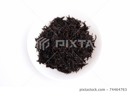 Hijiki seaweed in ceramic bowl isolated on white background. Japanese food Hijiki seaweed in ceramic bowl isolated on white background. Japanese food 74464763