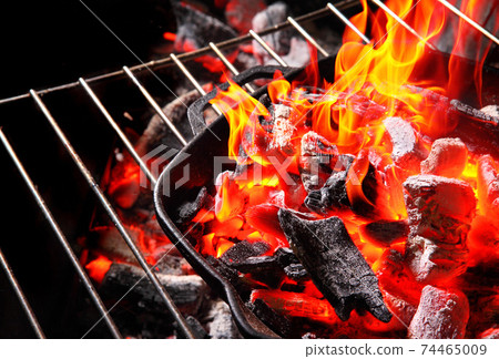 Burning charcoal.With Bright Flame. Burning charcoal.With Bright Flame. 74465009