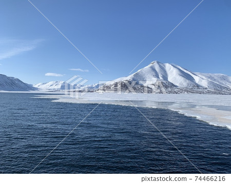 遊覽Pyramiden 遊覽Pyramiden 74466216