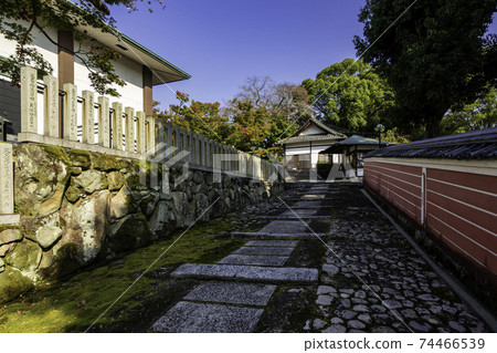 Taima-dera Okuin駛向奈良縣桂市 Taima-dera Okuin駛向奈良縣桂市 74466539