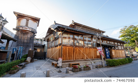 Sabako-yu, the hot spring that originated in Iizaka Onsen, Matsuo Basho also entered this hot spring. 74467098