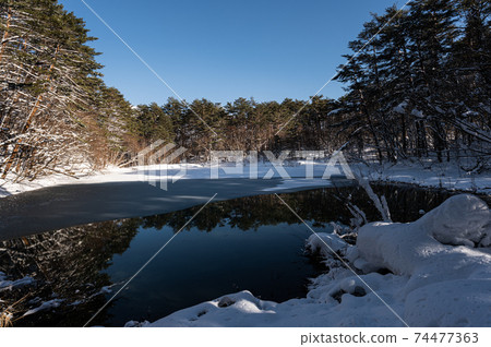 冬季Goshikinuma Snowscape福島縣 74477363