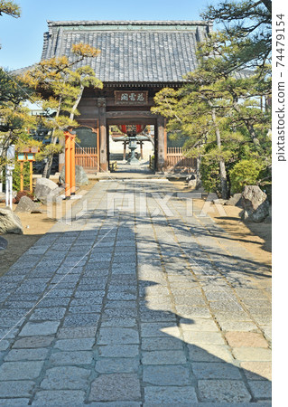 沿著龍壽線行走：萬滿寺，臨濟宗大德寺 74479154