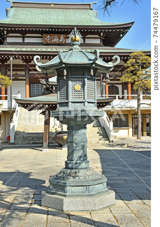 沿著龍壽線行走:萬滿寺,臨濟宗大德寺 沿著龍壽線行走:萬滿寺,臨濟宗大德寺 74479167
