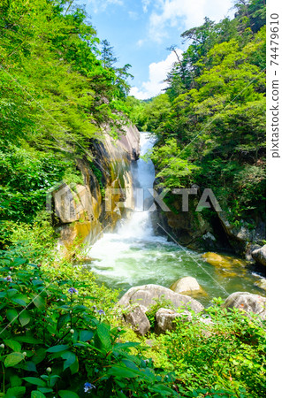 Shosenkyo(夏季):仙閣瀑布 Shosenkyo(夏季):仙閣瀑布 74479610