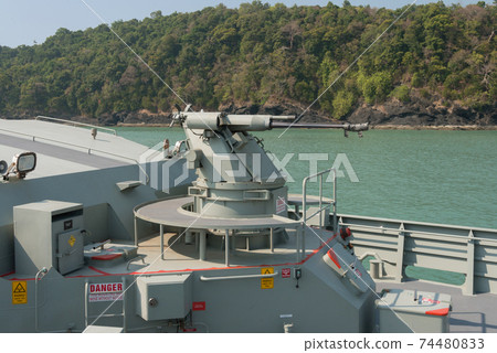 Royal Australian Navy Armidale-class patrol boat 25mm cannon Royal Australian Navy Armidale-class patrol boat 25mm cannon 74480833