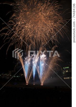 [Gero City, Gifu Prefecture] Gero Onsen Fireworks Musical 74484196